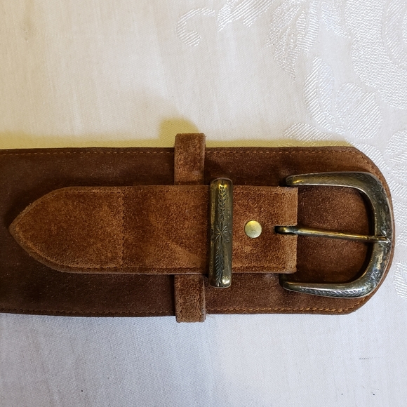 Vintage AXCESS Made in England Suede Leather Brass Belt main image 13